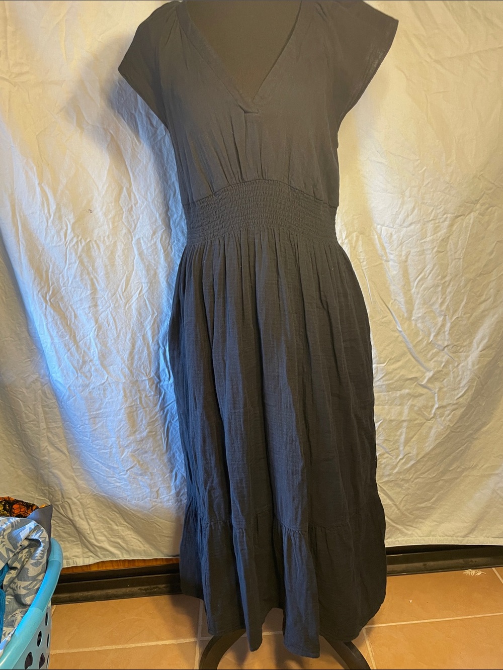 Old Navy Black V-Neck Smocked Waist Maxi Dress 100% cotton muslin